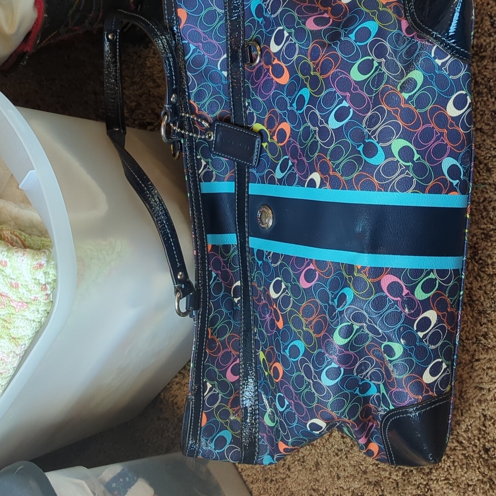Large tote